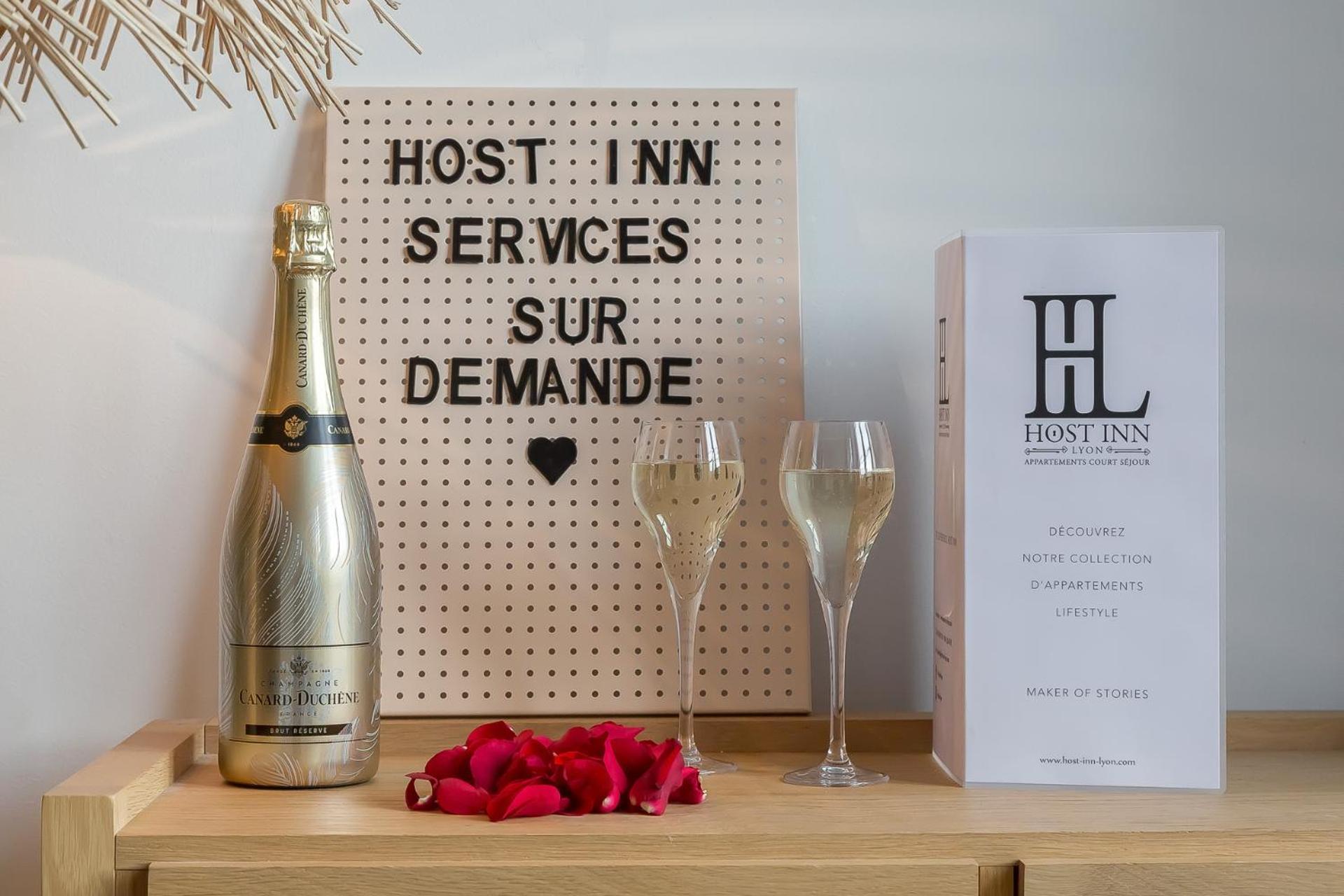 Host Inn - Coeur Vieux Lyon & Spa Exteriör bild
